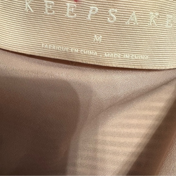 Keepsake Stand Tall Top in Blush Stencil Floral size medium - Picture 16 of 16